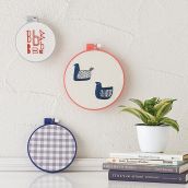 Khung thêu nhựa Clover Plastic Hoop 15cm